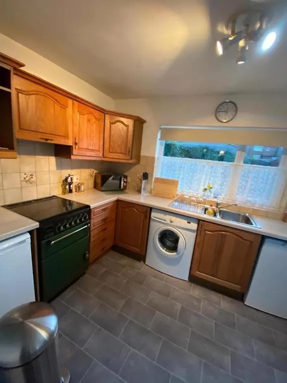 Spacious Luxurious Serviced Accommodation 3 Warmsworth 0*,